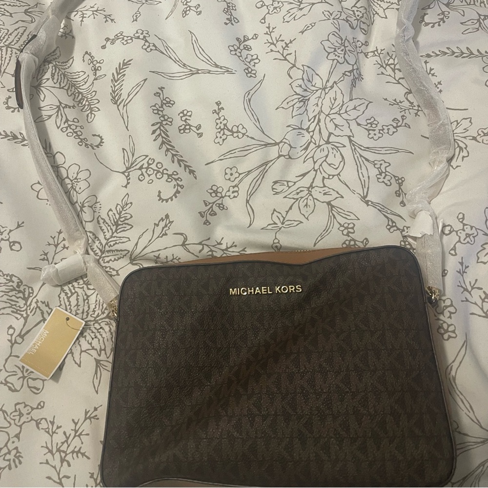 SOLD New with Tags Michael Kors Crossbody